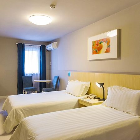 Jinjiang Inn Select Jiaxing Wanda Plaza Exterior photo