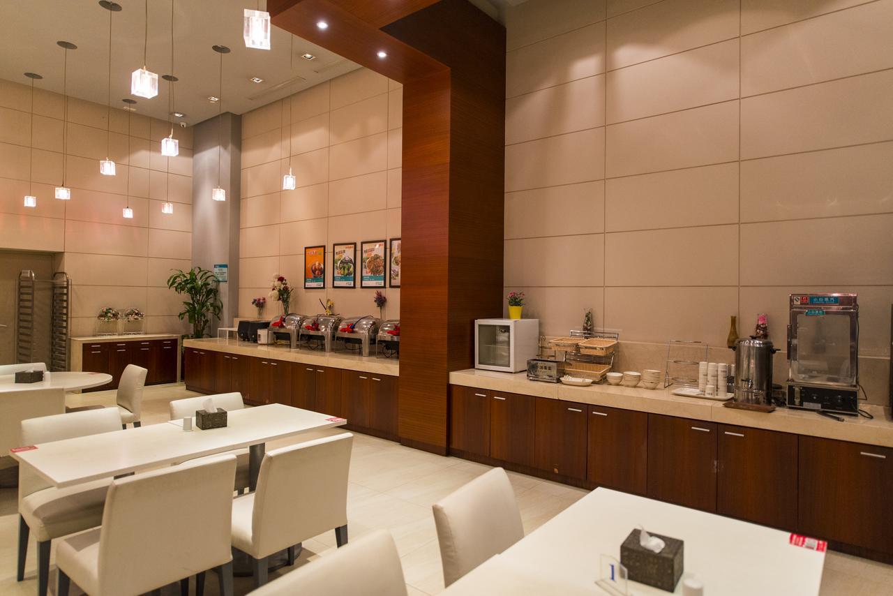 Jinjiang Inn Select Jiaxing Wanda Plaza Exterior photo