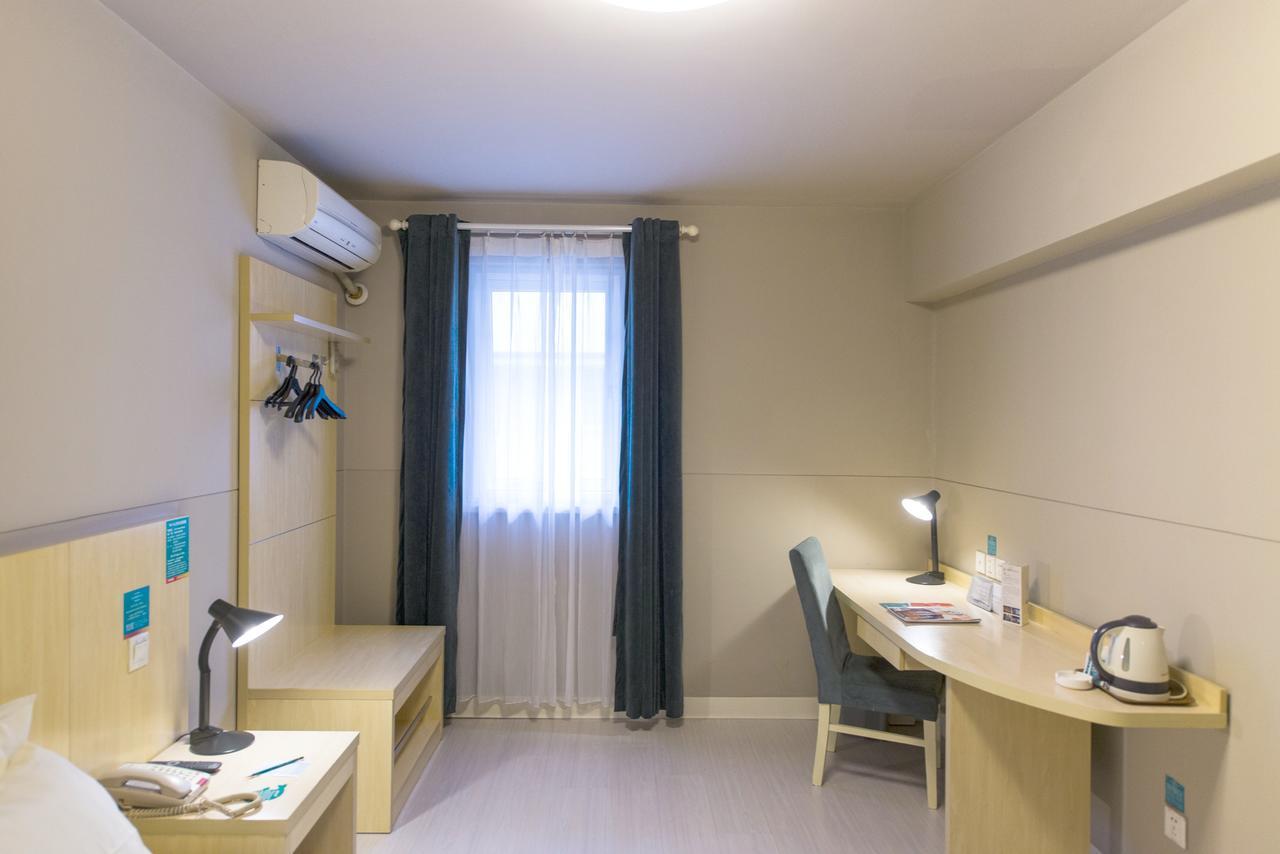 Jinjiang Inn Select Jiaxing Wanda Plaza Exterior photo